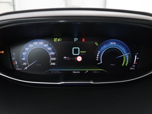 Peugeot 3008 1.6 HYbrid4 300 GT Pack Business | SOH 94,8% | Panoramadak | Leder/alcantara | Stoelverwarming | ... ActivLease financial lease