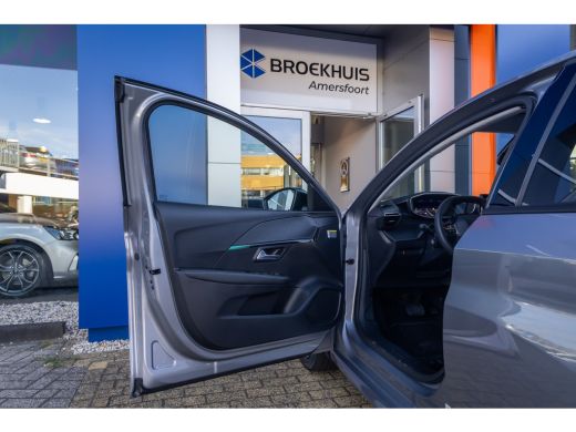 Peugeot e-208 EV Allure Pack 50 kWh | Cruise control | Achteruitrijcamera | Apple Carplay/Android Auto | Achter... ActivLease financial lease