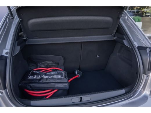 Peugeot e-208 EV Allure Pack 50 kWh | Cruise control | Achteruitrijcamera | Apple Carplay/Android Auto | Achter... ActivLease financial lease