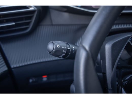 Peugeot e-208 EV Allure Pack 50 kWh | Cruise control | Achteruitrijcamera | Apple Carplay/Android Auto | Achter... ActivLease financial lease