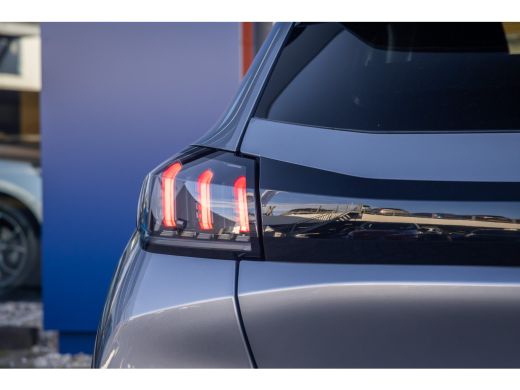 Peugeot e-208 EV Allure Pack 50 kWh | Cruise control | Achteruitrijcamera | Apple Carplay/Android Auto | Achter... ActivLease financial lease