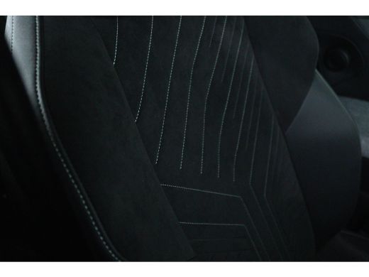 Peugeot e-3008 73KWH GT AVANTAGE 210PK | Adapt. Cruise | Focal Audio | Stoelverwarming | Alcantara | 20 Inch | 3... ActivLease financial lease