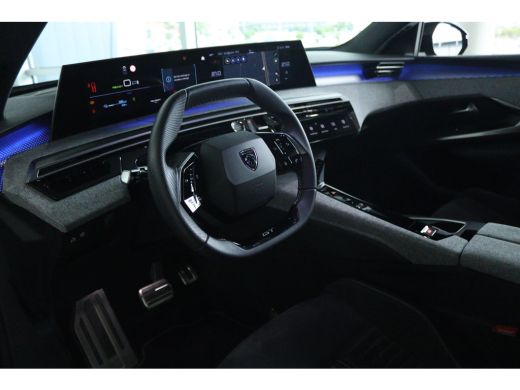 Peugeot e-3008 73KWH GT AVANTAGE 210PK | Adapt. Cruise | Focal Audio | Stoelverwarming | Alcantara | 20 Inch | 3... ActivLease financial lease