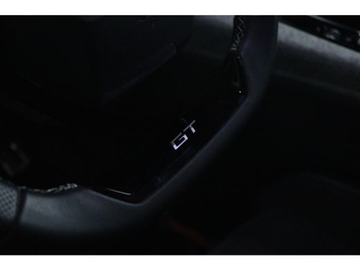 Peugeot e-3008 73KWH GT AVANTAGE 210PK | Adapt. Cruise | Focal Audio | Stoelverwarming | Alcantara | 20 Inch | 3... ActivLease financial lease