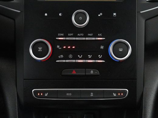 Renault M&eacute;gane Estate Estate 1.2 TCe Limited | Half leder | Stoelverwarming | Cruise control | Climate control | Naviga... ActivLease financial lease