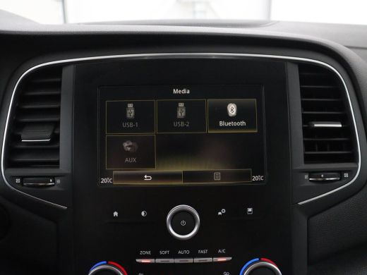 Renault M&eacute;gane Estate Estate 1.2 TCe Limited | Half leder | Stoelverwarming | Cruise control | Climate control | Naviga... ActivLease financial lease