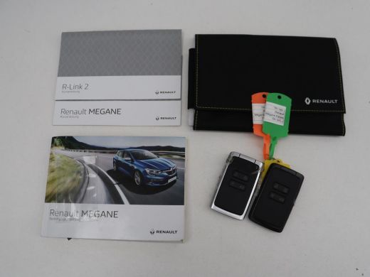 Renault M&eacute;gane Estate Estate 1.2 TCe Limited | Half leder | Stoelverwarming | Cruise control | Climate control | Naviga... ActivLease financial lease