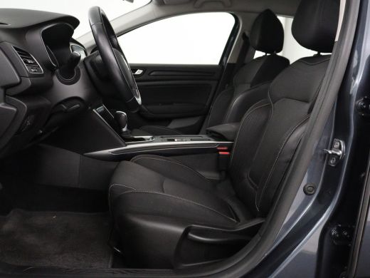 Renault M&eacute;gane Estate Estate 1.2 TCe Limited | Half leder | Stoelverwarming | Cruise control | Climate control | Naviga... ActivLease financial lease