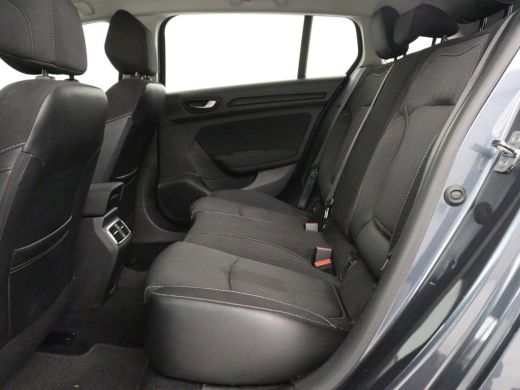 Renault M&eacute;gane Estate Estate 1.2 TCe Limited | Half leder | Stoelverwarming | Cruise control | Climate control | Naviga... ActivLease financial lease