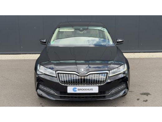 Skoda Superb 1.4 TSI 218pk iV Sportline Business | Laurin & Klement | Trekhaak | Carplay | Camera | Elektrisch... ActivLease financial lease