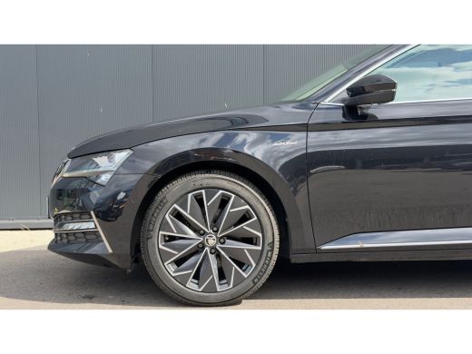 Skoda Superb 1.4 TSI 218pk iV Sportline Business | Laurin & Klement | Trekhaak | Carplay | Camera | Elektrisch... ActivLease financial lease