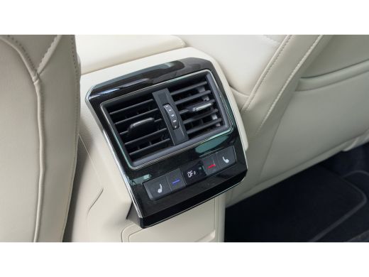 Skoda Superb 1.4 TSI 218pk iV Sportline Business | Laurin & Klement | Trekhaak | Carplay | Camera | Elektrisch... ActivLease financial lease