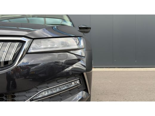 Skoda Superb 1.4 TSI 218pk iV Sportline Business | Laurin & Klement | Trekhaak | Carplay | Camera | Elektrisch... ActivLease financial lease