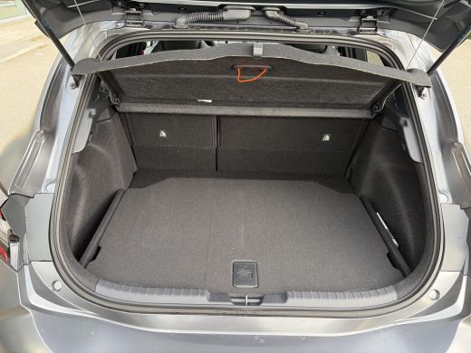 Toyota Corolla Hybrid 180 GR Sport Kage Limited Edition ActivLease financial lease
