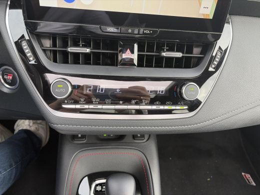 Toyota Corolla Hybrid 180 GR Sport Kage Limited Edition ActivLease financial lease