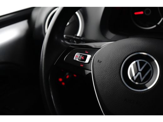 Volkswagen e-up! Style | CLIMATE + CRUISE CONTROL | CAMERA | CCS | 15INCH ActivLease financial lease