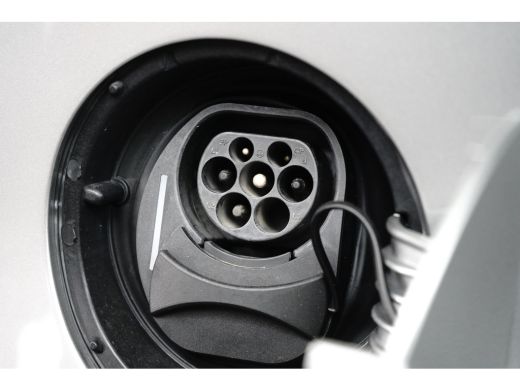 Volkswagen e-up! Style | CLIMATE + CRUISE CONTROL | CAMERA | CCS | 15INCH ActivLease financial lease