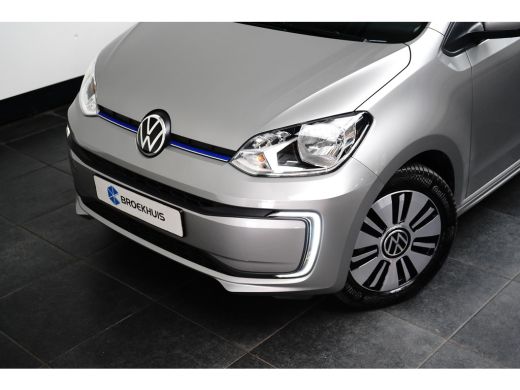 Volkswagen e-up! Style | CLIMATE + CRUISE CONTROL | CAMERA | CCS | 15INCH ActivLease financial lease