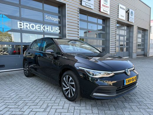 Volkswagen Golf 1.4 eHybrid 204 pk Style 6-DSG | Apple Carplay | Achteruitrijcamera | Stoelverwarming | ActivLease financial lease