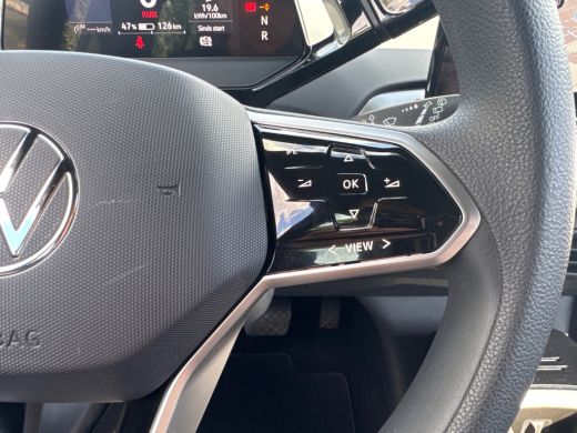 Volkswagen ID.4 Pure 52 kWh 170pk NAVI/PDC/CARPLAY ActivLease financial lease
