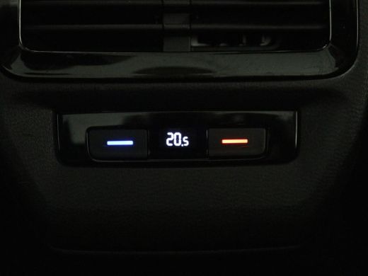 Volkswagen ID.4 | SOH 91,3% | Panoramadak | Leder/alcantara | Stuur/stoel verwarming | Sfeerverlichting | Carplay... ActivLease financial lease