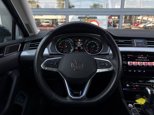 Volkswagen Passat Variant 1.4 TSI 218 pk PHEV GTE Business 6-DSG | Wegklapbare Trekhaak | Achteruitrijcamera | Crui... ActivLease financial lease