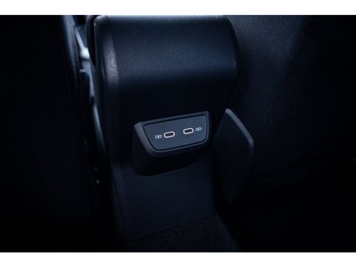 Volkswagen Polo Life Edition | 'App-Connect' smartphone integratie | Achteruitrijcamera (Rear View) | Automatisch... ActivLease financial lease