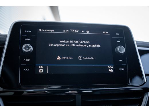 Volkswagen T-Roc R-Line | 'App-Connect' draadloze smartphone integratie | Airconditioning automatisch, 2-zone (Cli... ActivLease financial lease