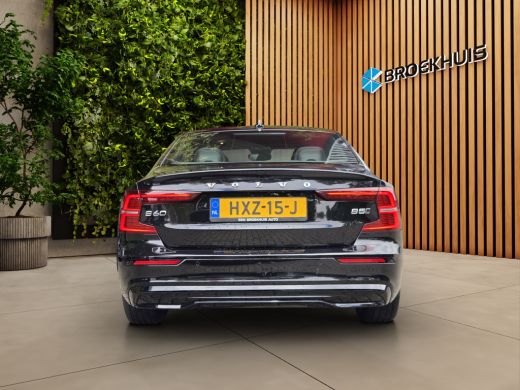 Volvo  S60 2.0 B5 AWD R-Design | Panoramadak | Head-up | Harman/Kardon | Pilot Assist ActivLease financial lease