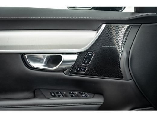 Volvo  V90 T6 350PK AWD Plus Dark | 360&deg; | Panoramadak | 19" | Power Seats | HK Audio | Climate Pack ActivLease financial lease