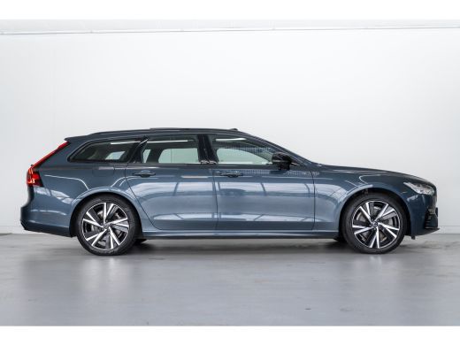 Volvo  V90 T6 350PK AWD Plus Dark | 360&deg; | Panoramadak | 19" | Power Seats | HK Audio | Climate Pack ActivLease financial lease