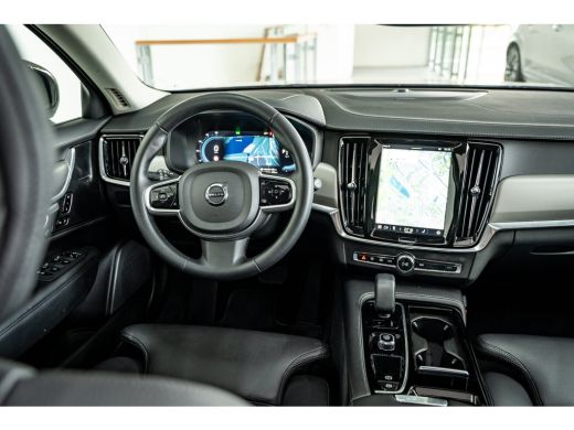 Volvo  V90 T6 350PK AWD Plus Dark | 360&deg; | Panoramadak | 19" | Power Seats | HK Audio | Climate Pack ActivLease financial lease