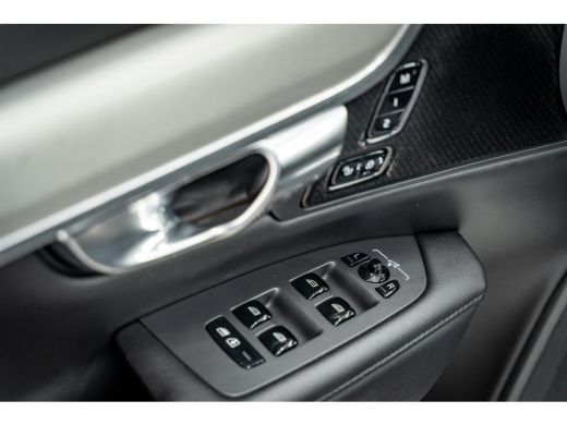 Volvo  V90 T6 350PK AWD Plus Dark | 360&deg; | Panoramadak | 19" | Power Seats | HK Audio | Climate Pack ActivLease financial lease