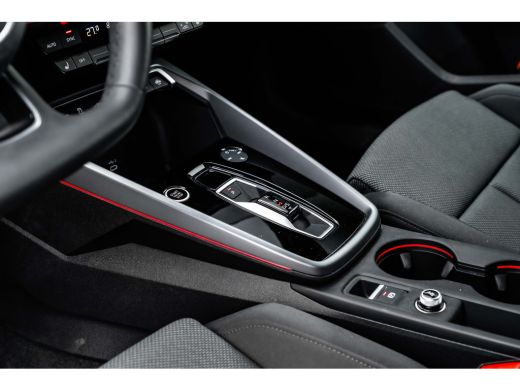 Audi A3 Sportback 40 TFSI e Advanced edition 204PK | Camera achter | Stoelverw. voor | Sfeerverlichting |... ActivLease financial lease