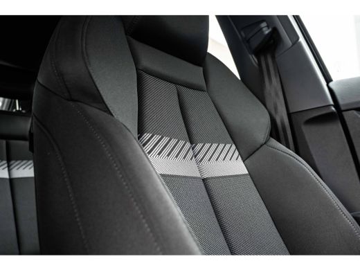Audi A3 Sportback 40 TFSI e Advanced edition 204PK | Camera achter | Stoelverw. voor | Sfeerverlichting |... ActivLease financial lease