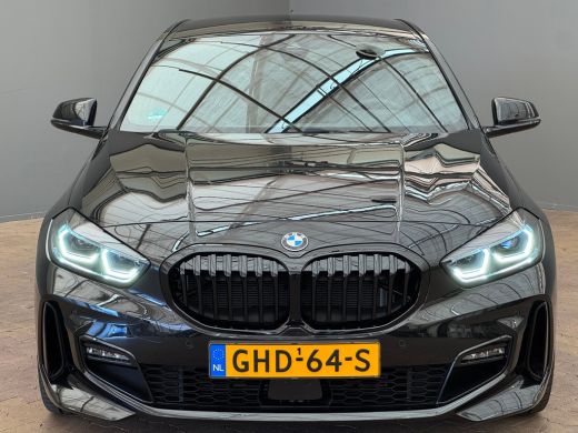 BMW 1 Serie 118i M-Pakket | 19 Inch velgen | Sportstoelen | Cruise | Parkeersensoren | | Cruise control | Key... ActivLease financial lease