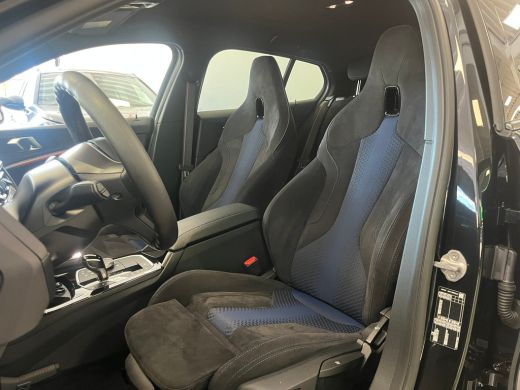BMW 1 Serie 118i M-Pakket | 19 Inch velgen | Sportstoelen | Cruise | Parkeersensoren | | Cruise control | Key... ActivLease financial lease