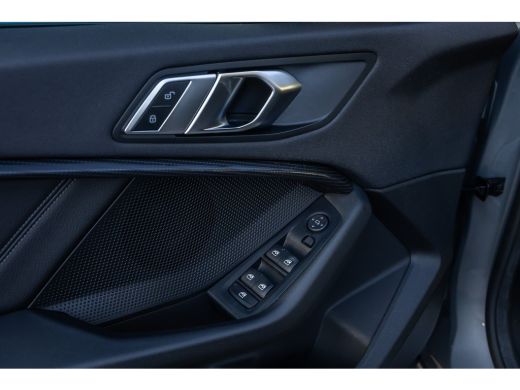 BMW 2 Serie Gran Coup&eacute; 218i Business Edition | Pano | Camera | Stuur+stoel verwarming | Apple Carplay/Android... ActivLease financial lease