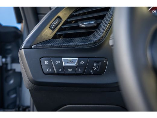 BMW 2 Serie Gran Coup&eacute; 218i Business Edition | Pano | Camera | Stuur+stoel verwarming | Apple Carplay/Android... ActivLease financial lease