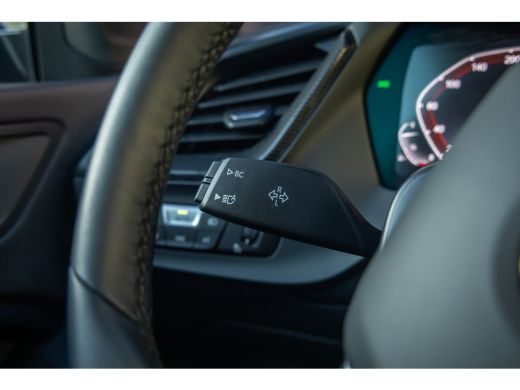 BMW 2 Serie Gran Coup&eacute; 218i Business Edition | Pano | Camera | Stuur+stoel verwarming | Apple Carplay/Android... ActivLease financial lease