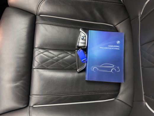 BMW 5 Serie 530e Business Edition Plus M-Sportpack (Plug-in) (INCL.BTW) *LEATHER | FULL-LED | MEMORY-PACK | D... ActivLease financial lease