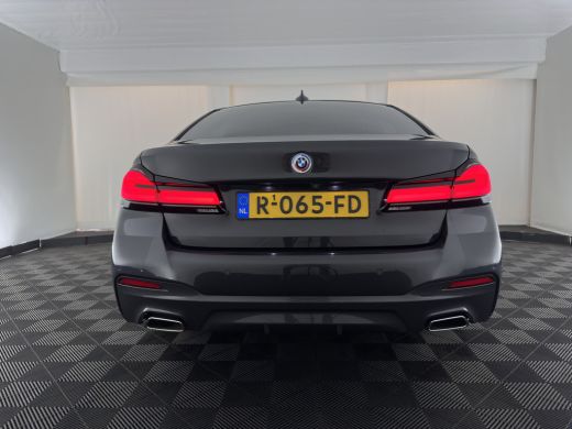 BMW 5 Serie 530e Business Edition Plus M-Sportpack (Plug-in) (INCL.BTW) *LEATHER | FULL-LED | MEMORY-PACK | D... ActivLease financial lease