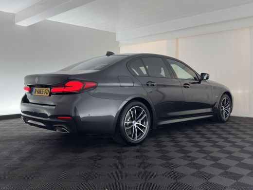 BMW 5 Serie 530e Business Edition Plus M-Sportpack (Plug-in) (INCL.BTW) *LEATHER | FULL-LED | MEMORY-PACK | D... ActivLease financial lease