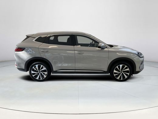 BYD SEAL U 1.5 T DM-i AWD Design | 360 Camera | Full option | HUD Display ActivLease financial lease