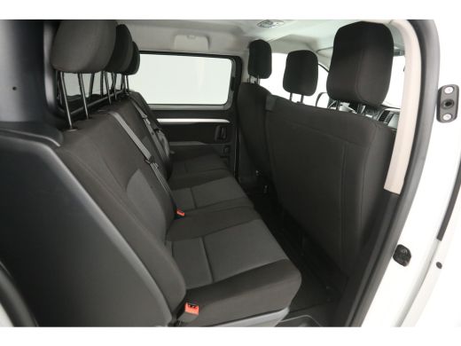 Citroën Jumpy 2.0 BlueHDI 145PK L3H1 | DC | 6 Zits | Airco | Cruise | Carplay | 2xSchuifdeur ActivLease financial lease