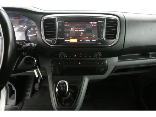 Citroën Jumpy 2.0 BlueHDI 145PK L3H1 | DC | 6 Zits | Airco | Cruise | Carplay | 2xSchuifdeur ActivLease financial lease