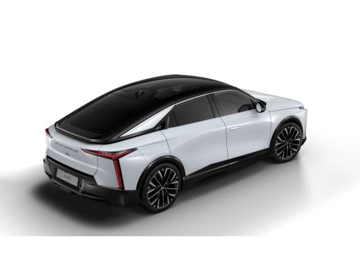 DS N&deg;8 Pallas Black Edition | Proximity Keyless Entry ActivLease financial lease