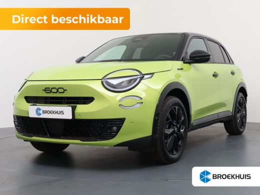Fiat 600e Sport | 10,25" touchscreen radio met Bluetooth, DAB & USB | Automatische airconditioning | Cruise... ActivLease financial lease