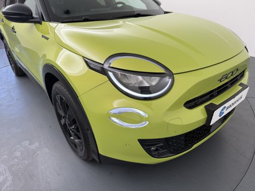 Fiat 600e Sport | 10,25" touchscreen radio met Bluetooth, DAB & USB | Automatische airconditioning | Cruise... ActivLease financial lease