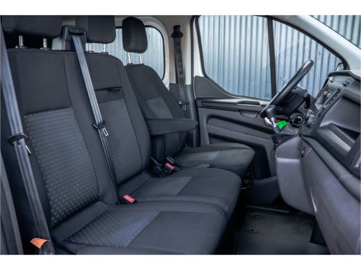 Ford Transit Custom 2.0 EcoBlue L1H1 | DC 6-Zits | LED | Cruise | PDC | Airco | Trekhaak ActivLease financial lease